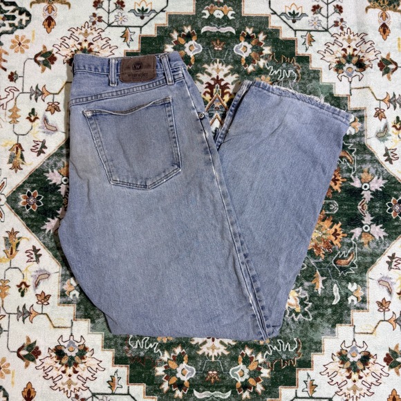 Wrangler Jeans Mens Blue Denim Faded Distressed Straight Leg Casual Pants - Picture 3 of 6